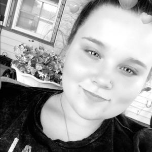 Meet your Posher, Gabby